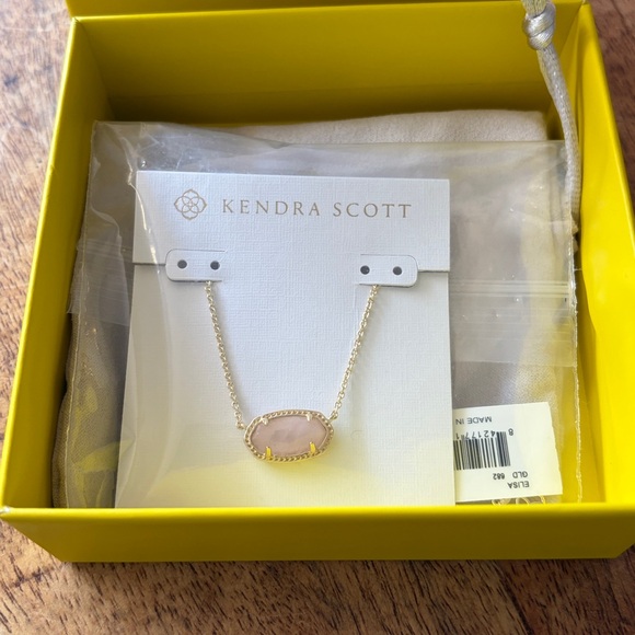 Kendra Scott Gold Necklace with Blush Stone - Picture 2 of 4